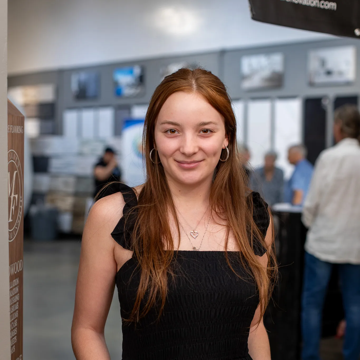 PORTRAIT (1) PORTRAIT (1)